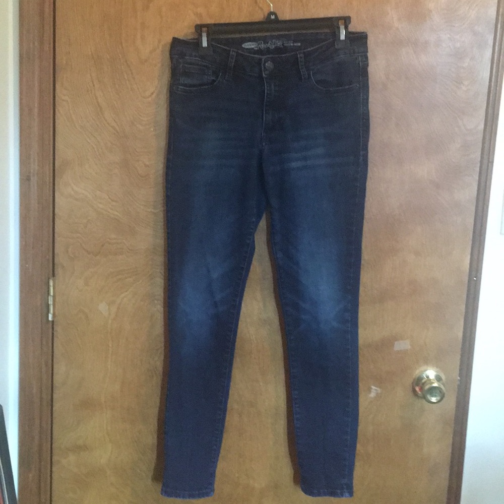 Old navy jeans. Size 8 regular length stretch